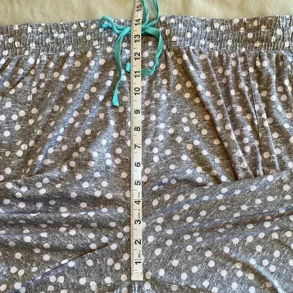 Jane and Bleecker XXL Woman’s Gray with White Polka Dots Pajama Sleep Pants. - Picture 10 of 11